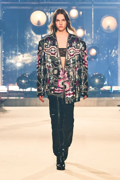 Look 40